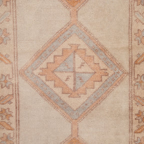 Mirelysia - Vintage Turkish Runner Rug
