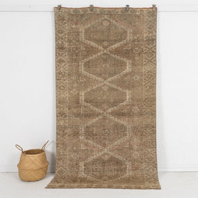 brown vintage 4x7 area rug - perfect for the living room, bedroom, office, entryway, dining room