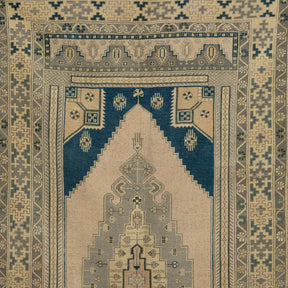 turkish made 5x9 area rug, adding character to any living room, bedroom, entryway, office, dining room