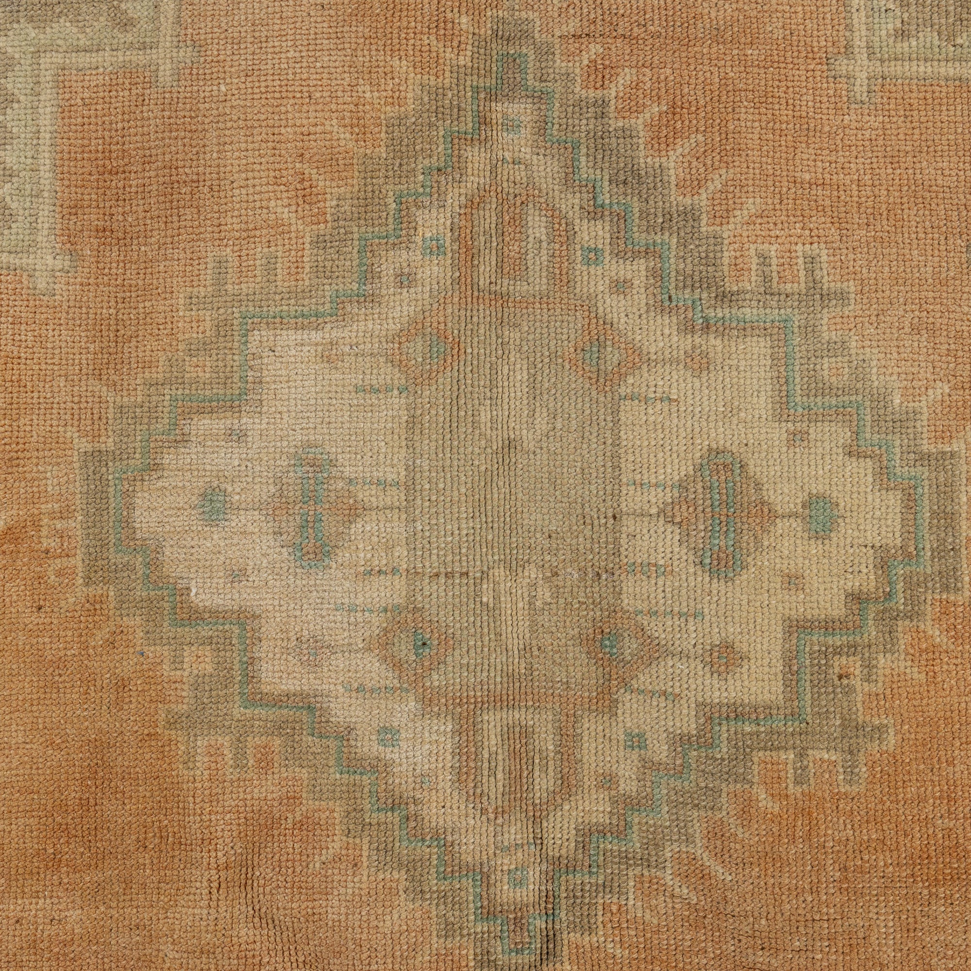 Caledra - Oriental Rug, Timeless & Exquisite
