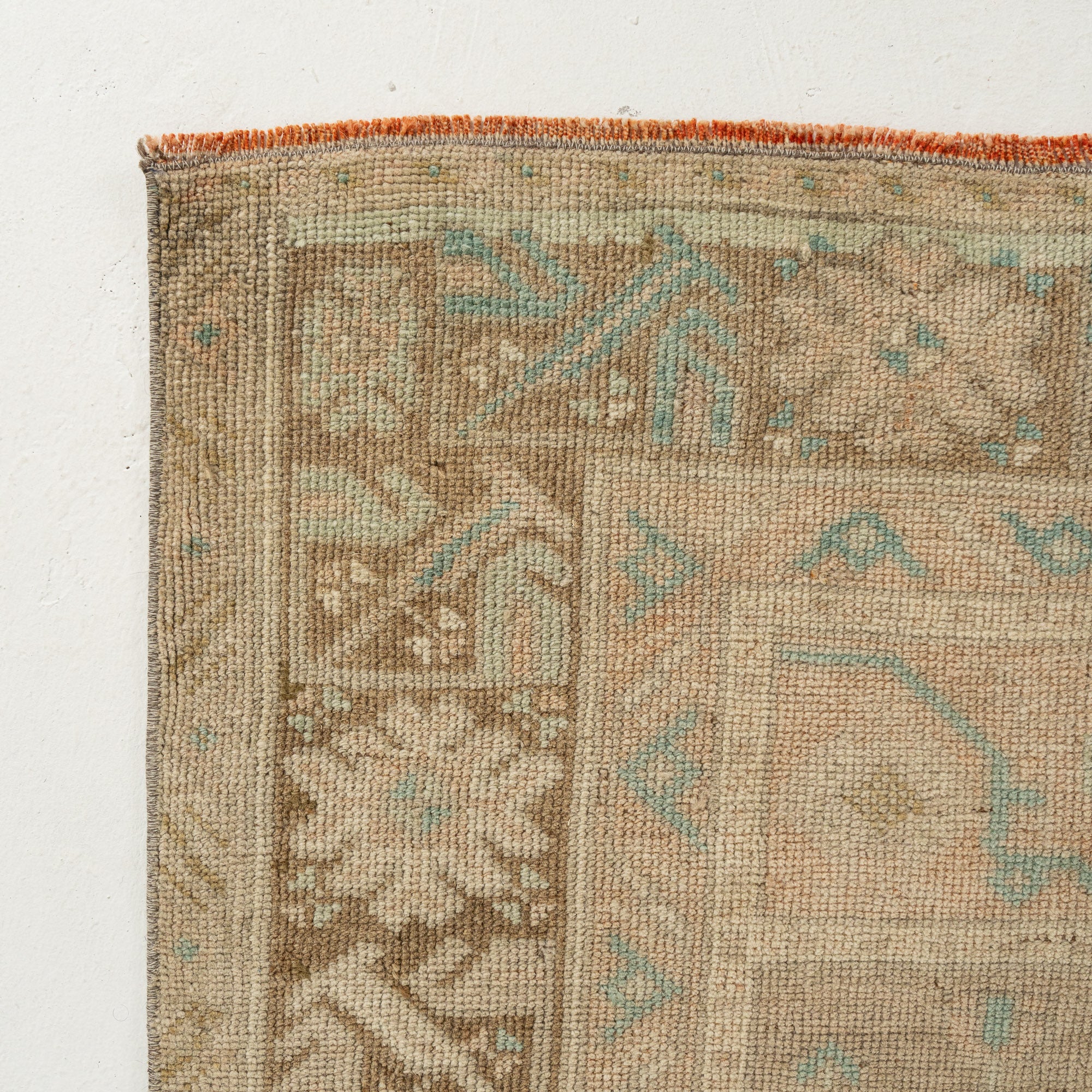Caledra - Classic Turkish Rug, Vintage Heritage