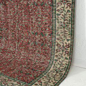 Fazira - Oriental Rug, Exquisite Antique Design