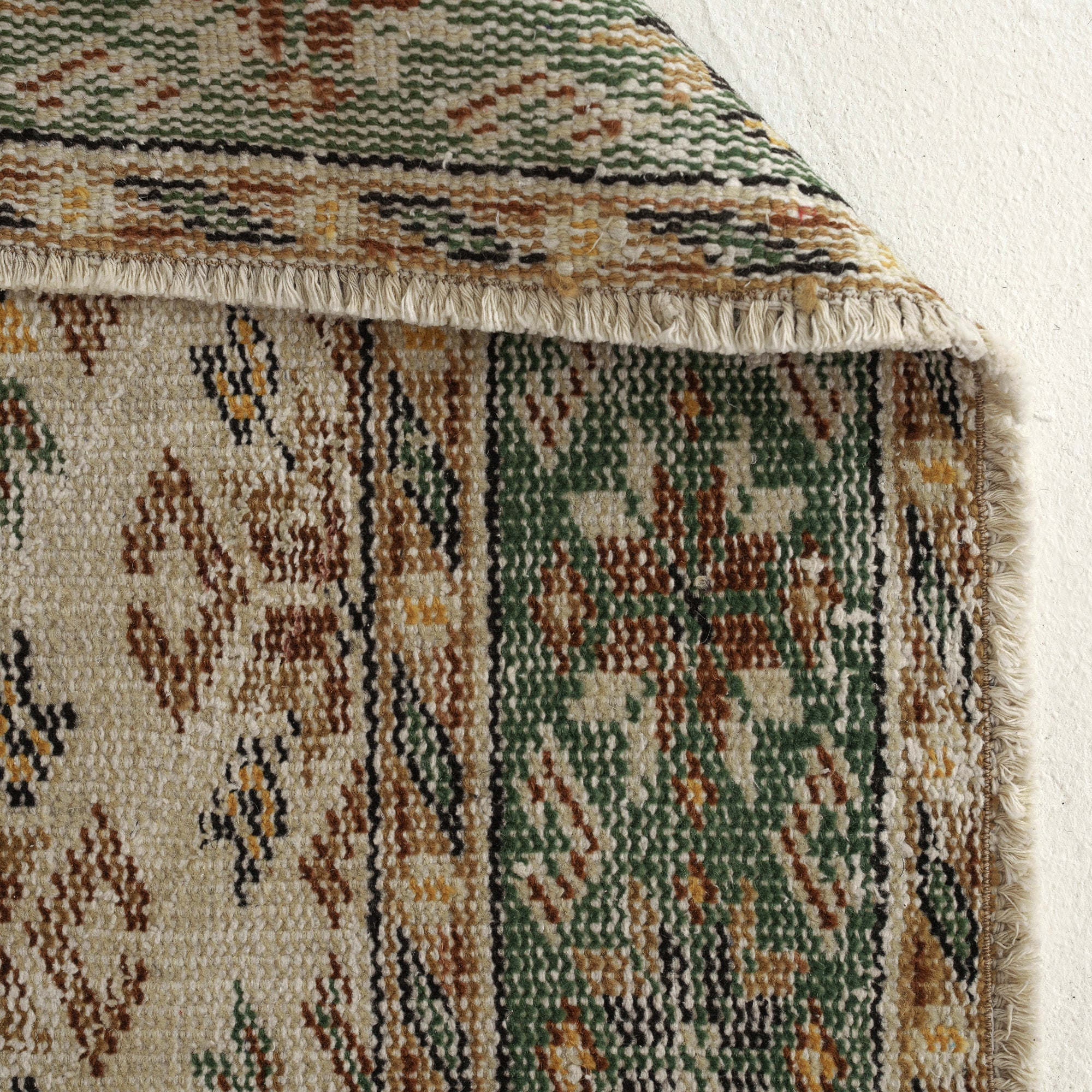 Perina - Living Room Rug, Elegant & Unique