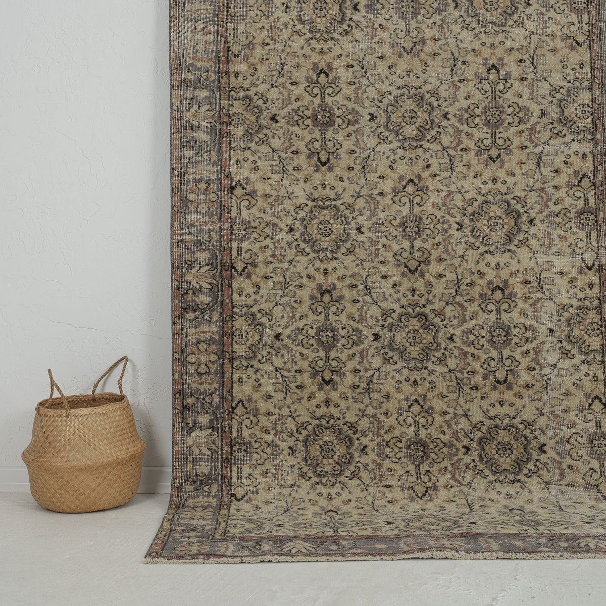 Authentic 5x8 area rug from turkish, in subtle beige tones