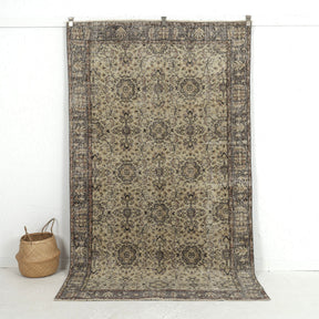 Celithia - Turkish Rug, Vintage Charm for Modern Spaces