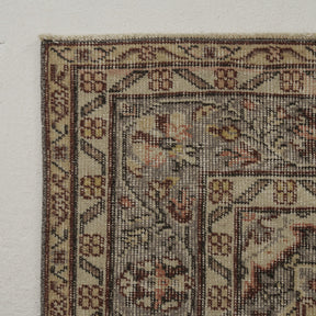 Classic area rug in 6x9 dimensions, crafted in turkish