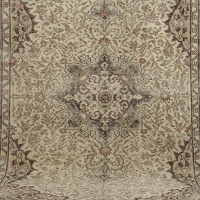 Brisella - Dining Room Rug, Classic Artisan Crafted