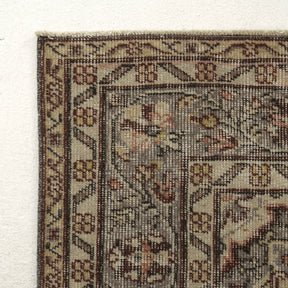 Brisella - Dining Room Rug, Elegant Oriental Style