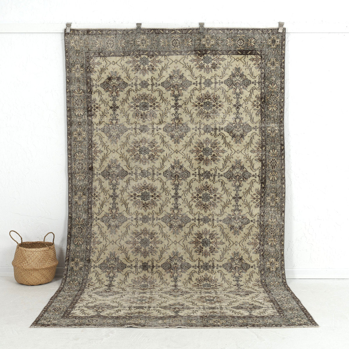 Helinora - Vintage Turkish Area Rug