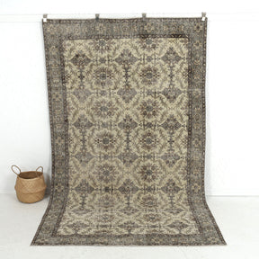 Helinora - Living Room Rug, Elegant & Unique