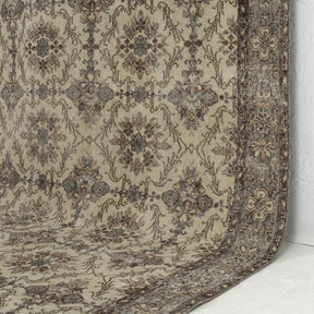 Helinora - Oriental Vintage Rug, Collector's Edition