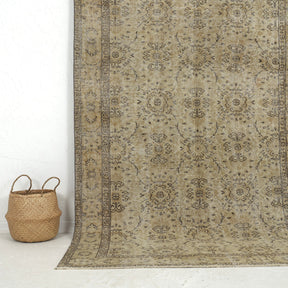 Javira - Dining Room Rug, Authentic Oriental Design