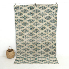 Weslyra - Turkish Rug, Vintage Charm for Modern Spaces