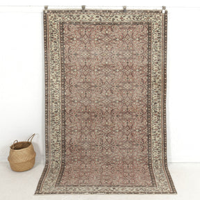 Abigale - Oriental Rug, Exquisite Antique Design