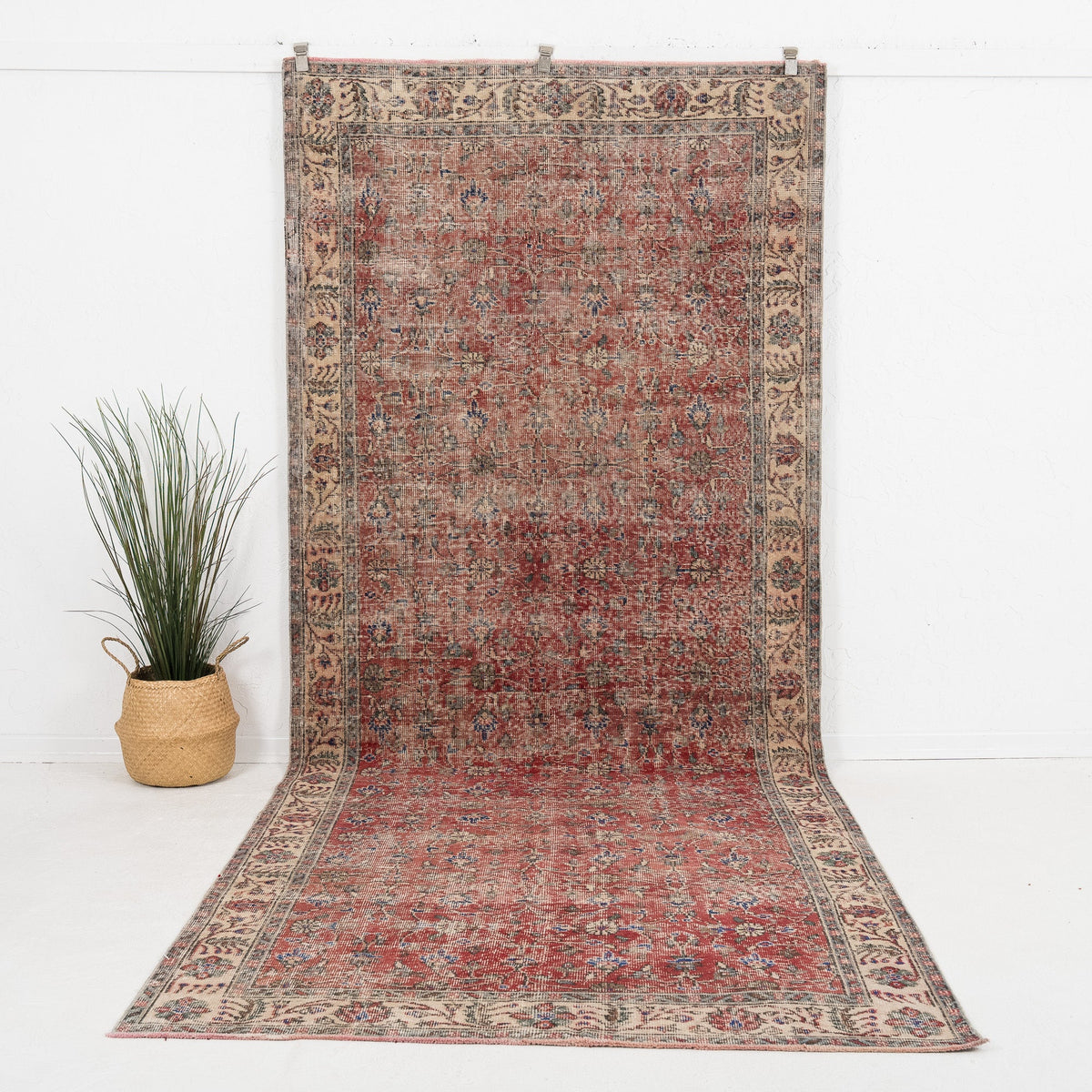 Rosalyndra - Vintage Turkish Area Rug