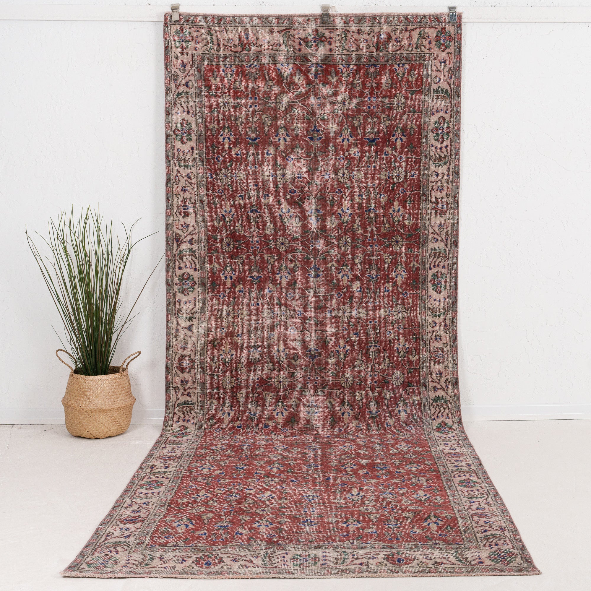 Irithra - Vintage Turkish Area Rug
