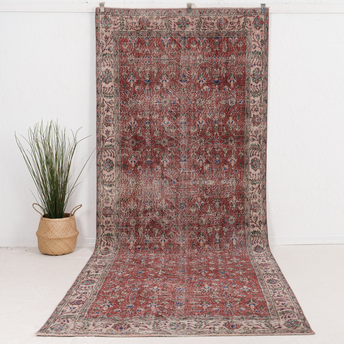 Irithra - Vintage Turkish Area Rug