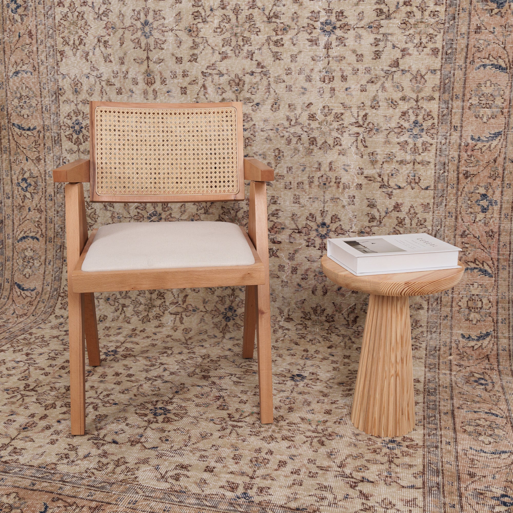 7x11 Beige Turkish Rug
