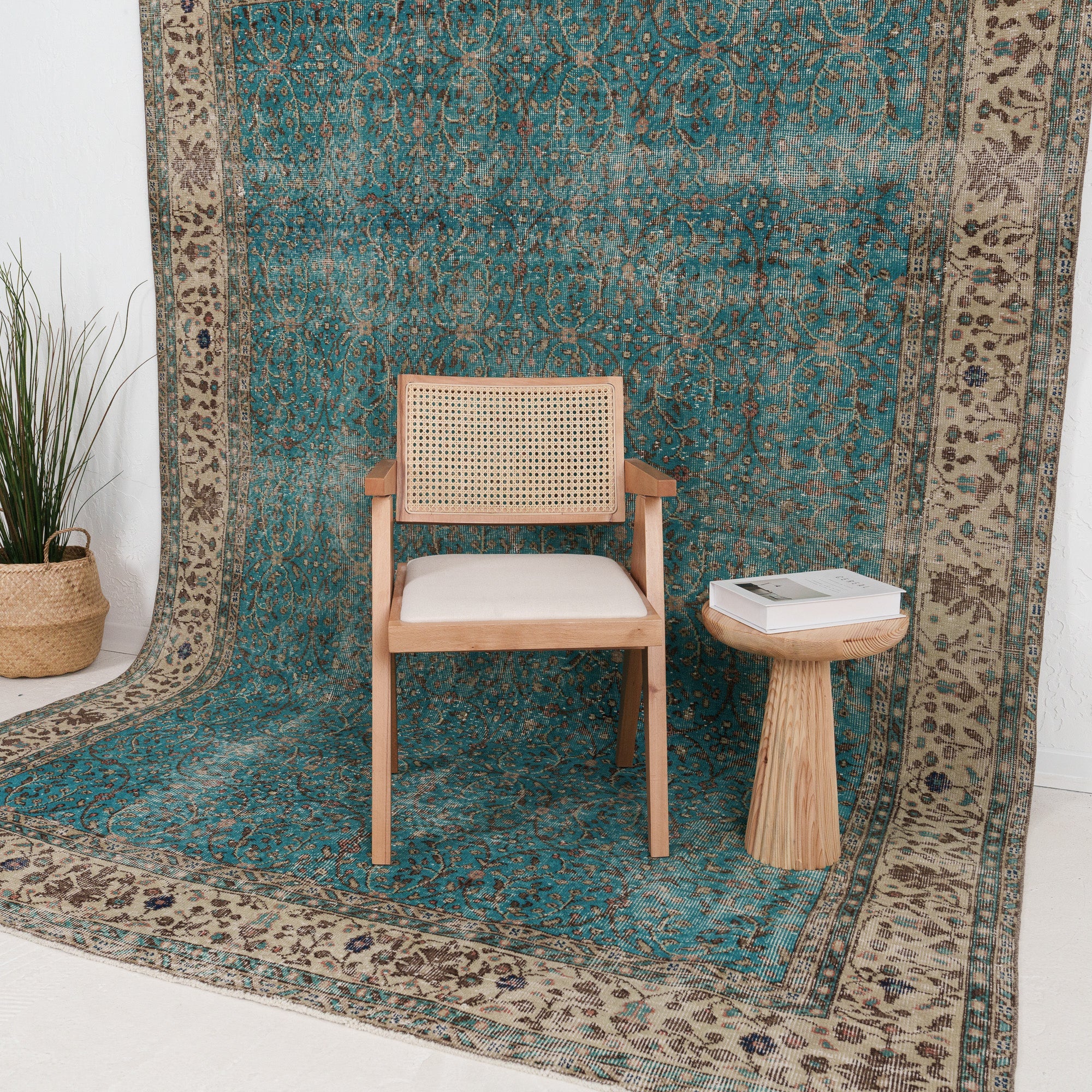 Velyssa - Vintage Turkish Area Rug