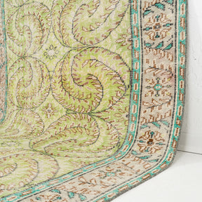 Lyradia - Vintage Turkish Area Rug