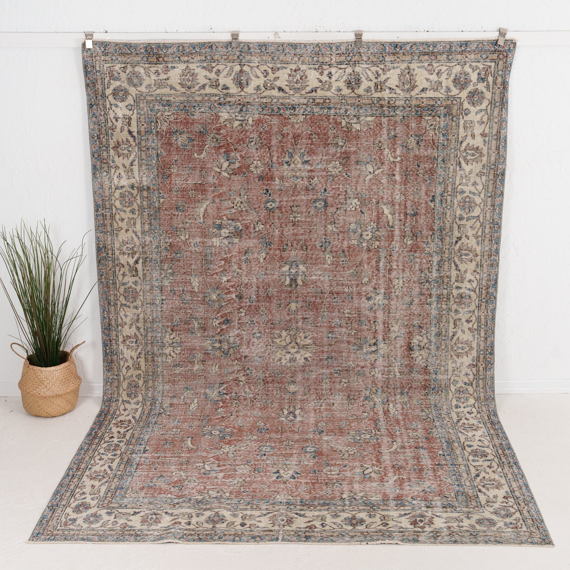 7' x 11' - Vintage Turkish Area Rug, Red - Illyssia | Kuden Rugs