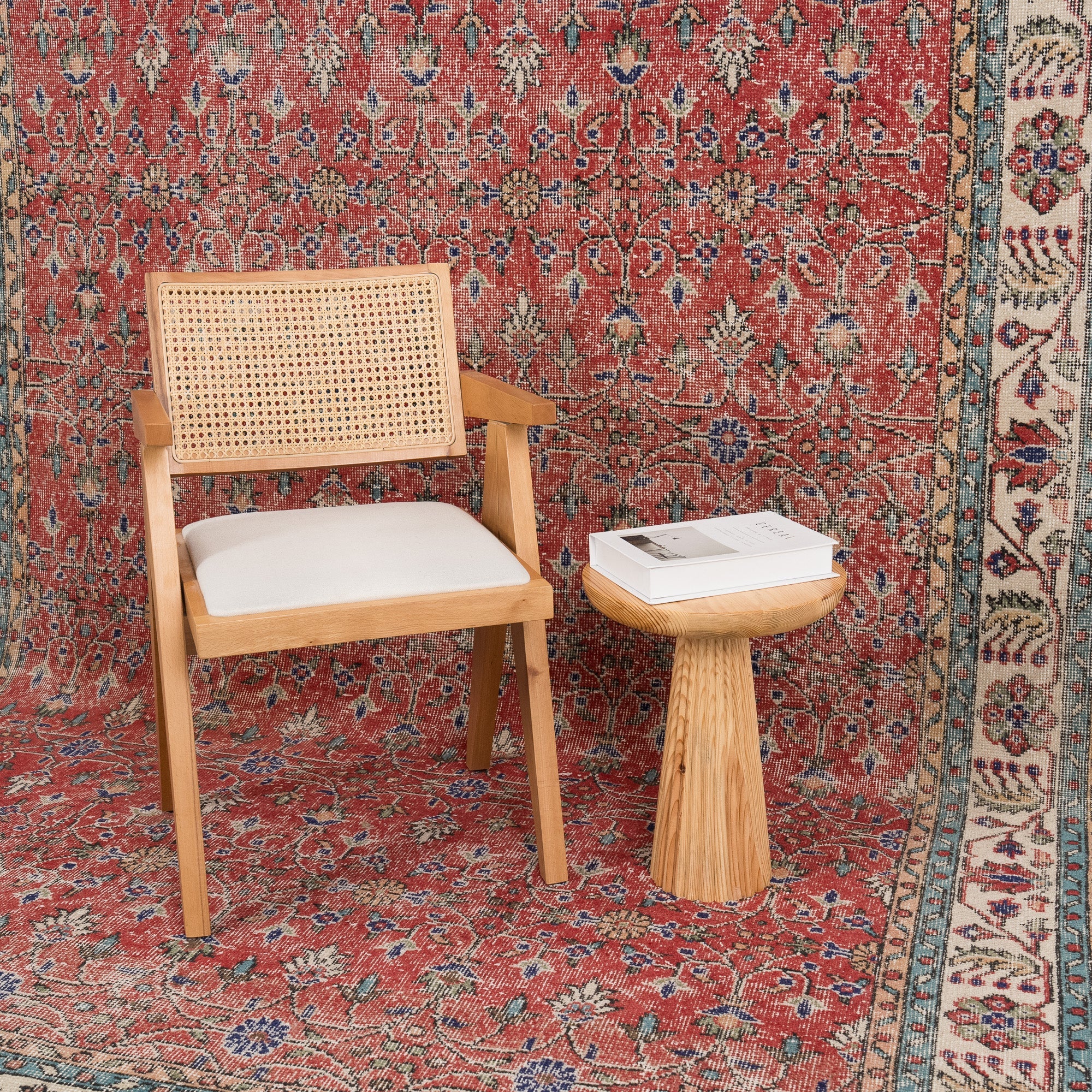 Lioraen - Vintage Turkish Area Rug