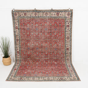 Lioraen - Vintage Turkish Area Rug