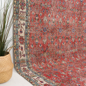 Lioraen - Vintage Turkish Area Rug