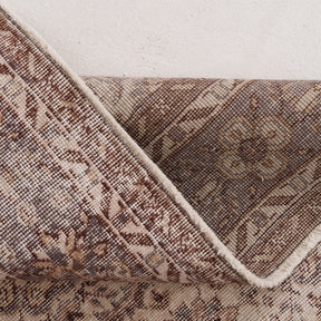 Geometric 7x10 Beige Rug