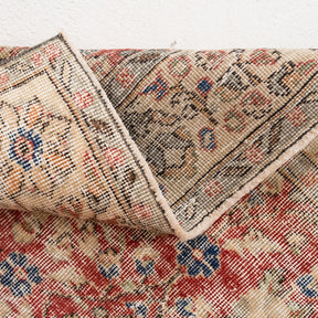 Talindra - Vintage Turkish Area Rug