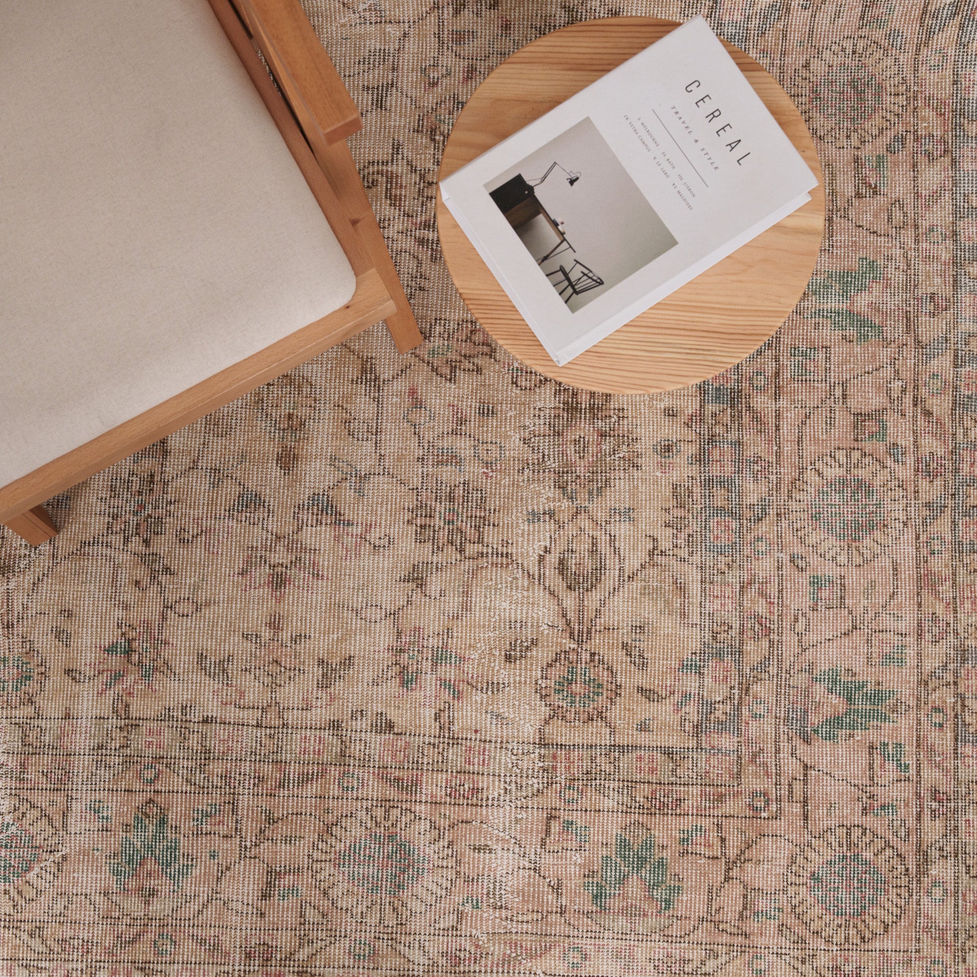 7x10 Beige Turkish Rug