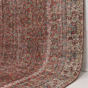 Red and Green Area Wool Rug