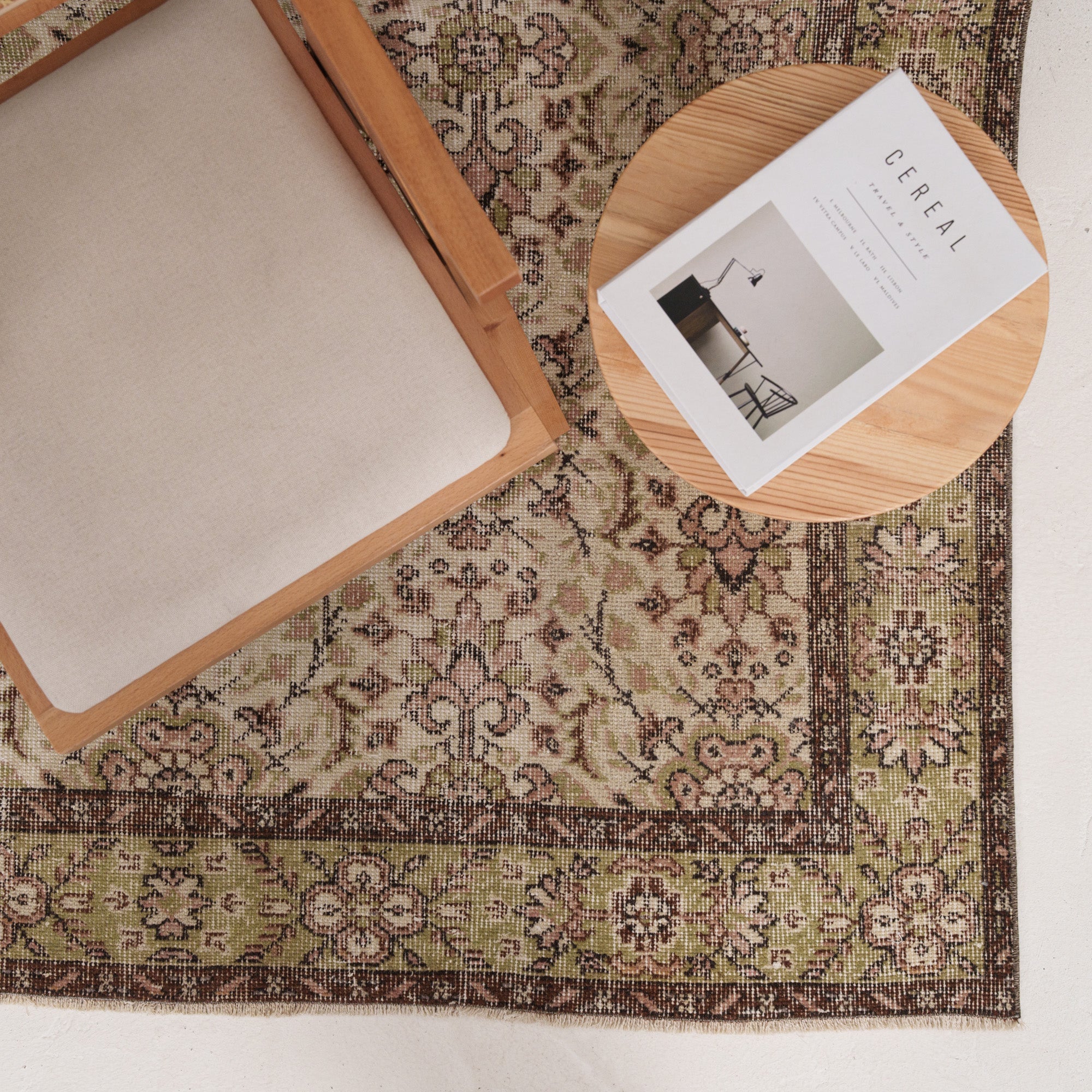 6x10 Beige Turkish Rug
