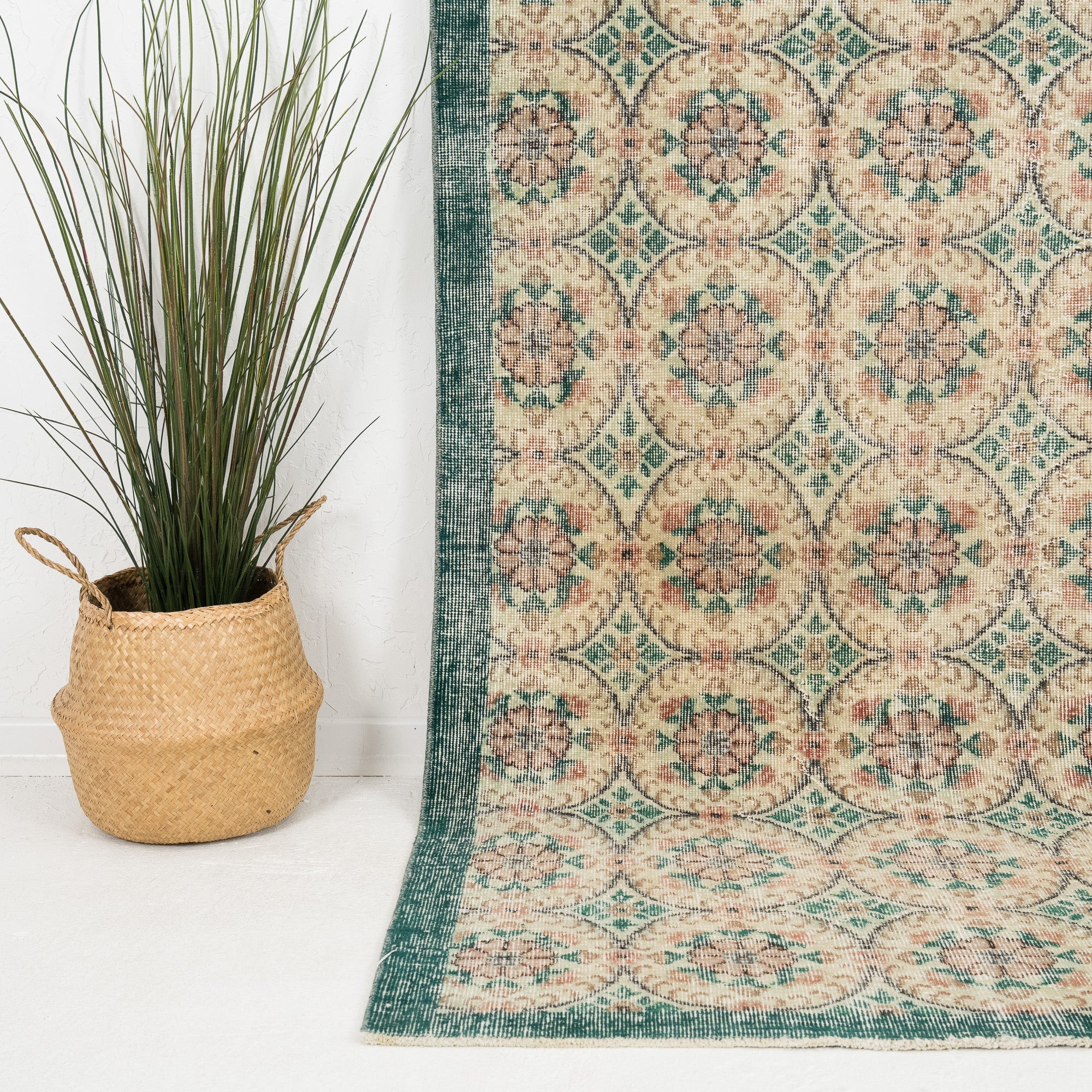 Quinara - Vintage Turkish Area Rug