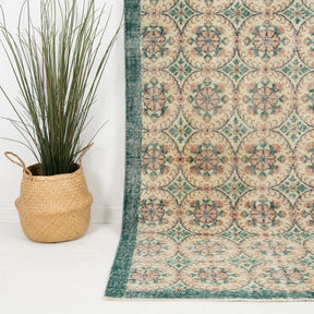 Quinara - Vintage Turkish Area Rug