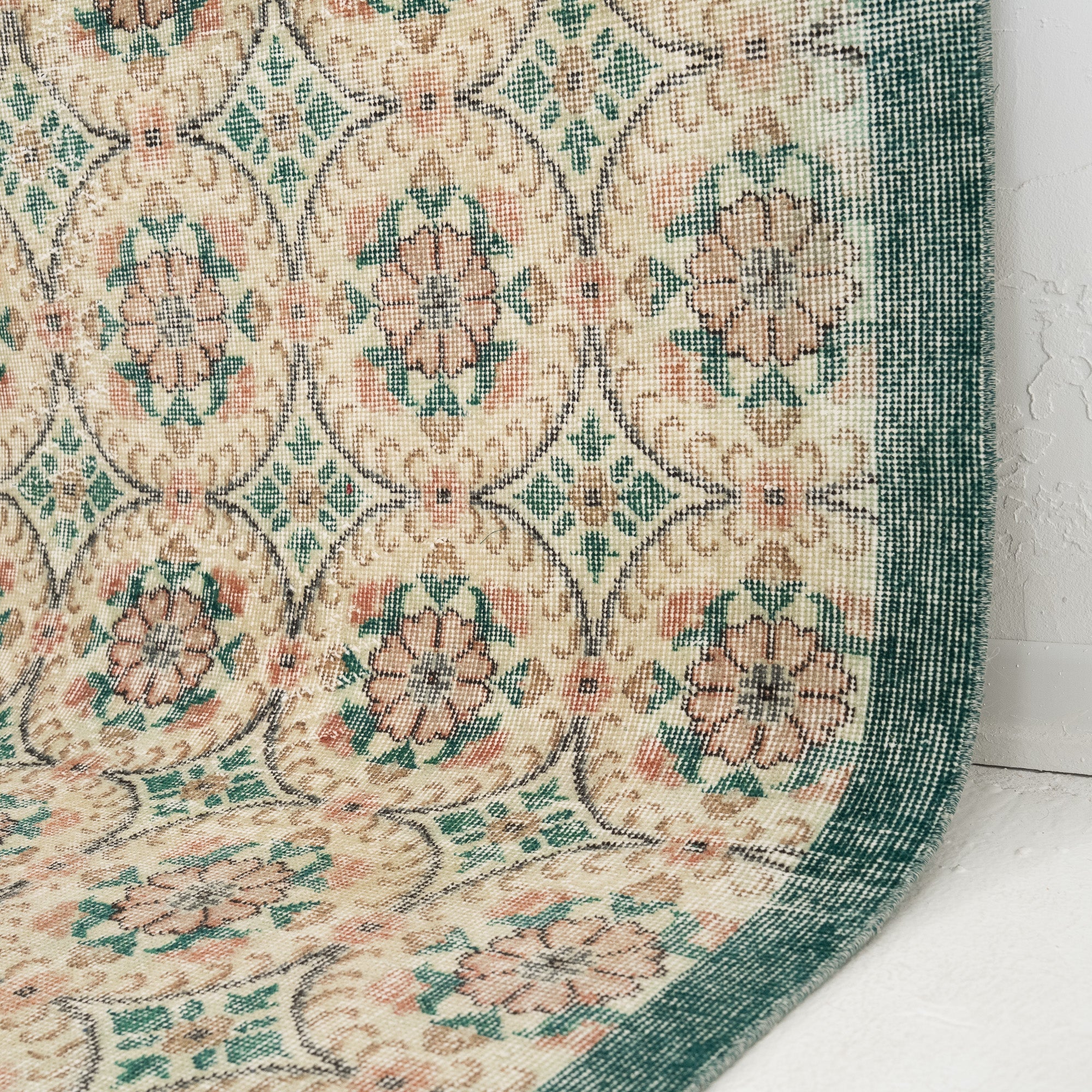 Quinara - Vintage Turkish Area Rug