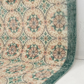 Quinara - Vintage Turkish Area Rug