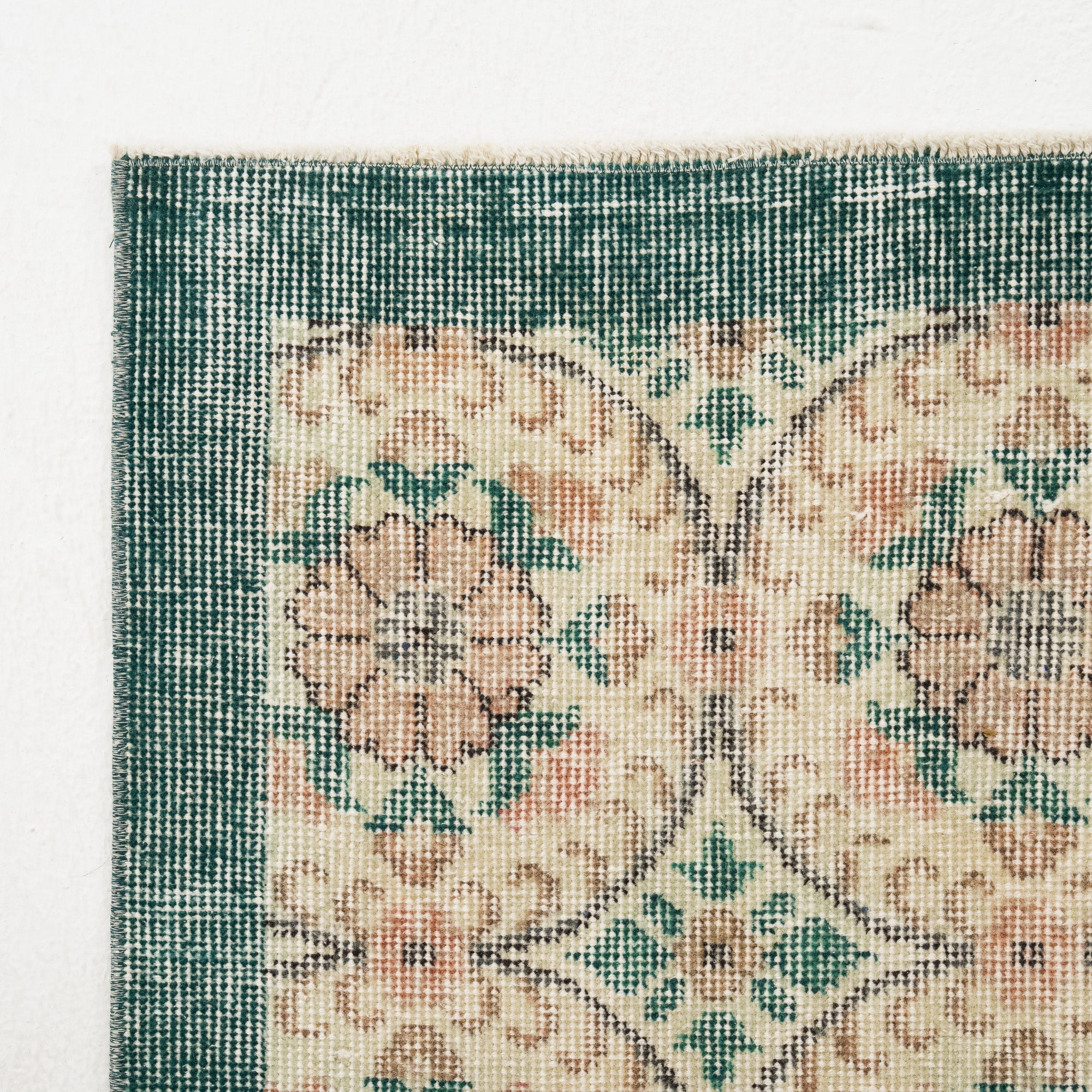 Quinara - Vintage Turkish Area Rug