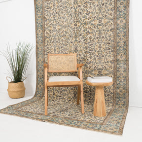 Lumevia - Vintage Turkish Area Rug