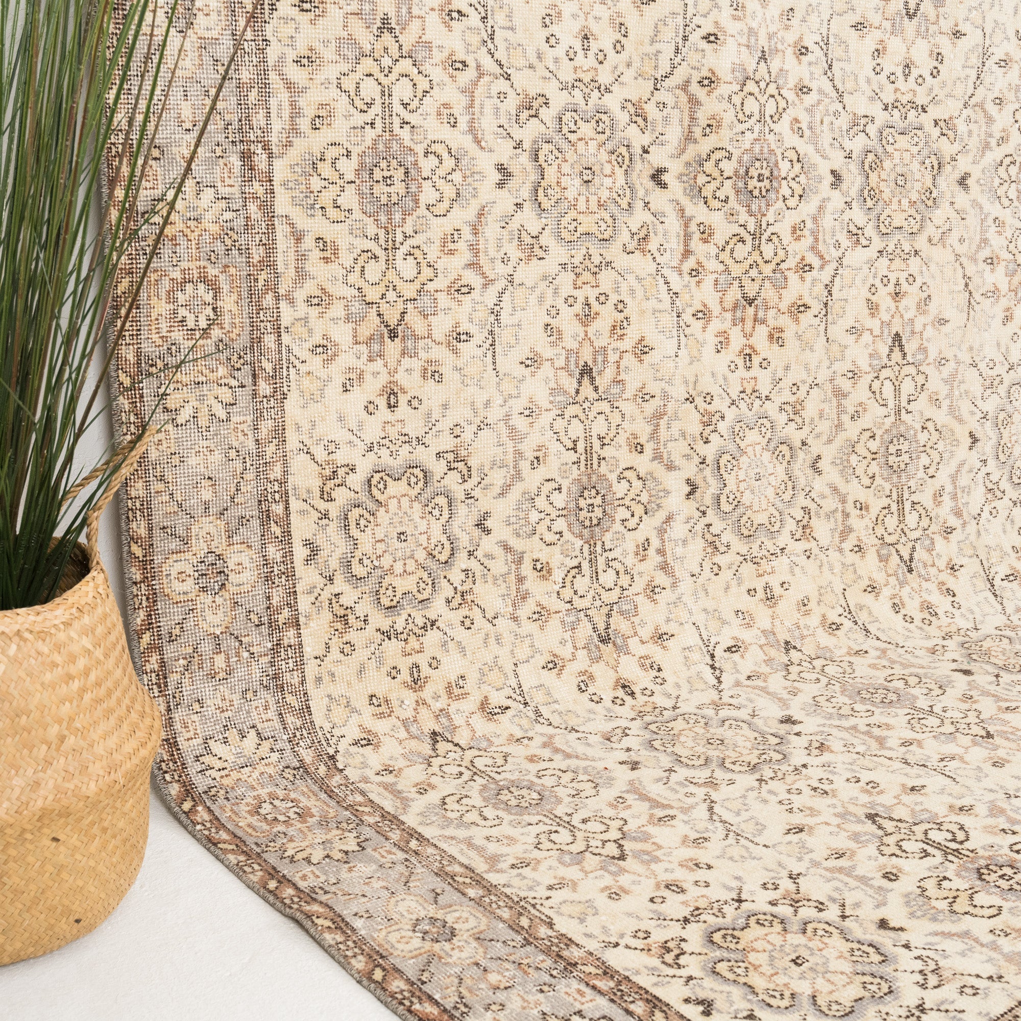 Teralise - Vintage Turkish Area Rug