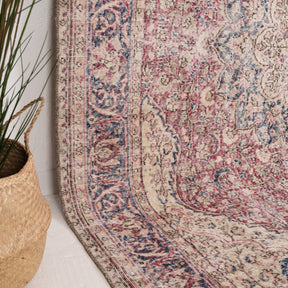 7x10 Persian Rug