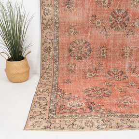 Mirevienne - Vintage Turkish Area Rug