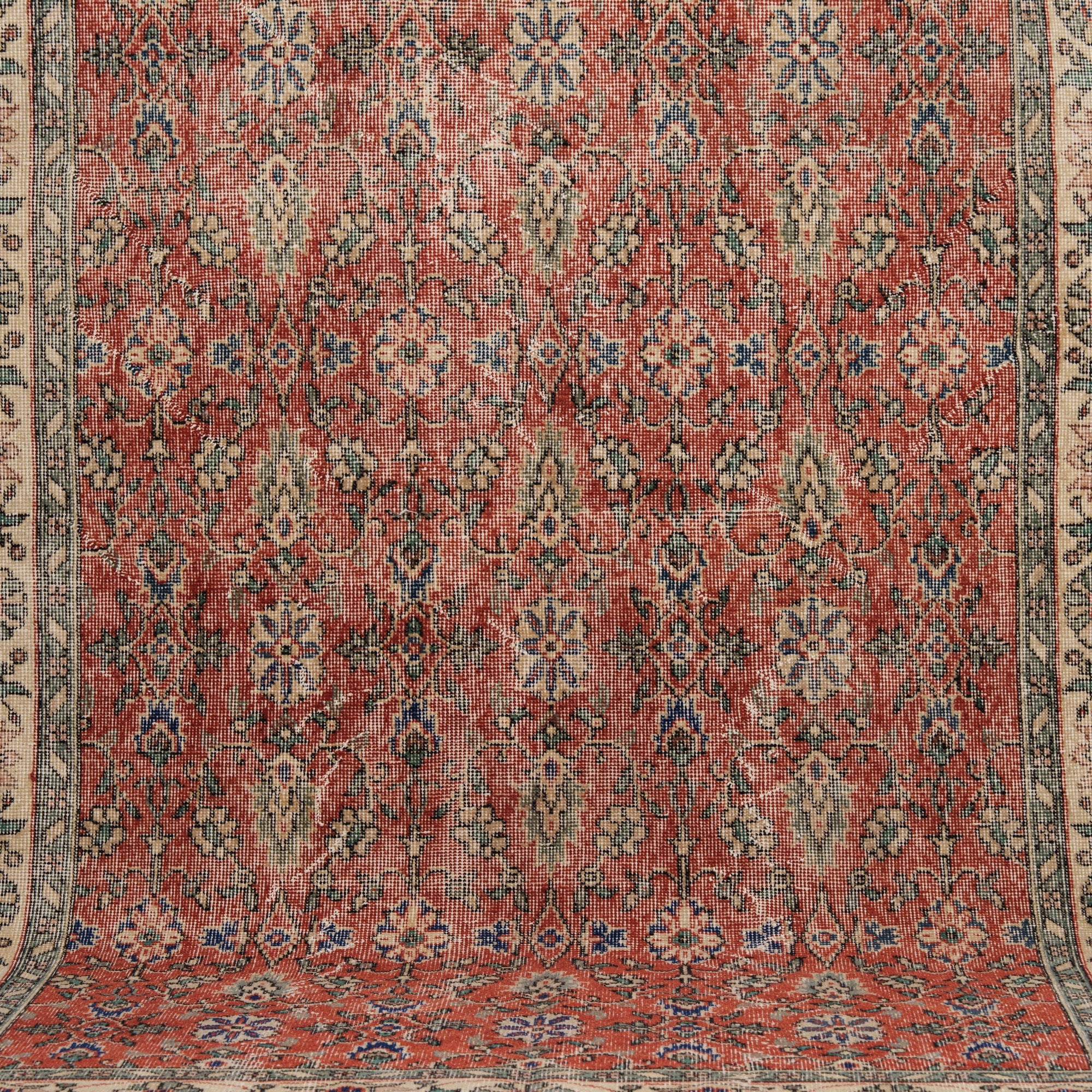 5x9 Vintage Rug