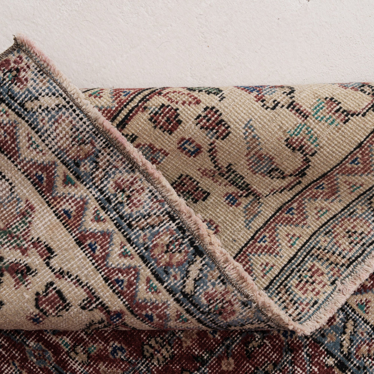 Geometric 7x10 Red Rug