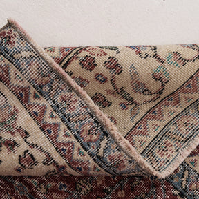 Geometric 7x10 Red Rug