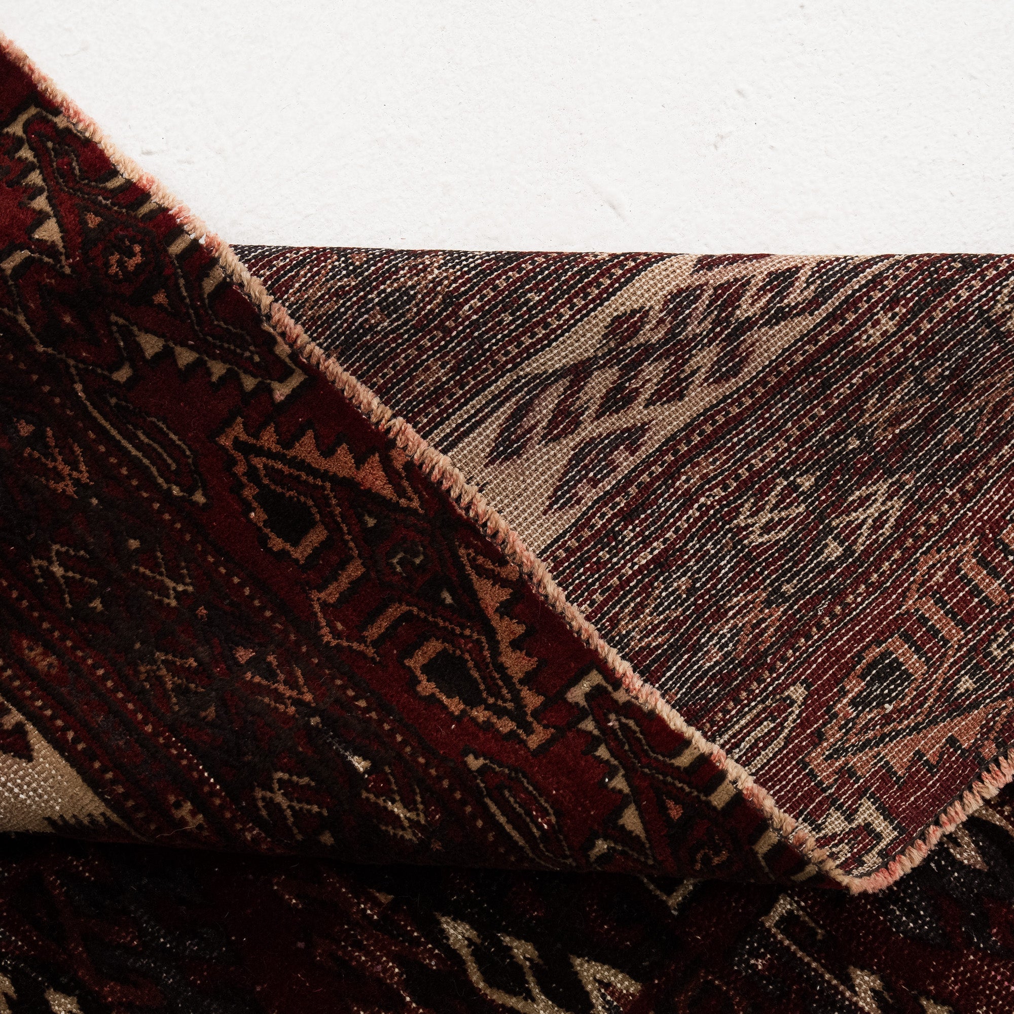 Lyrisae - Vintage Turkish Area Rug