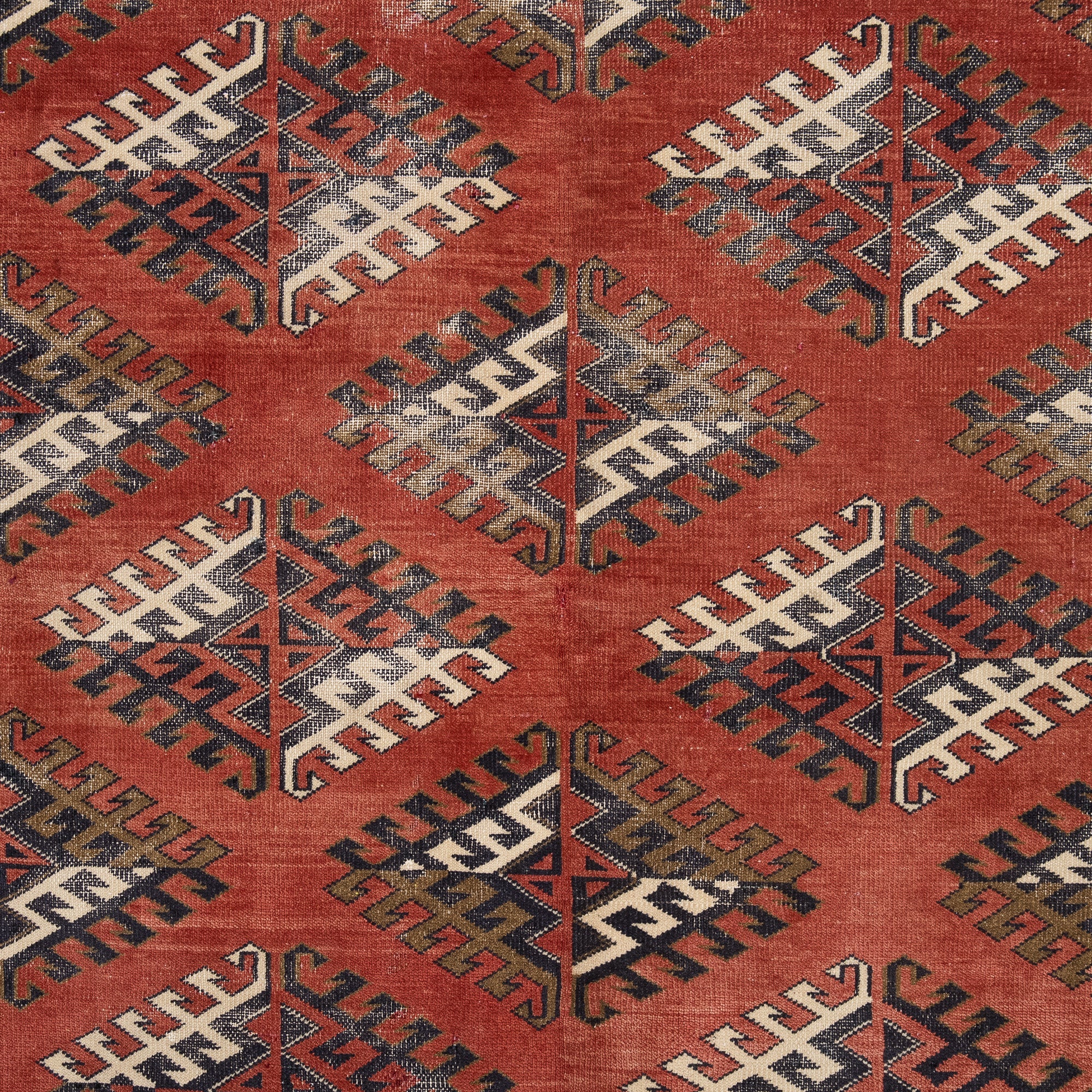 Vyselene - Vintage Turkish Area Rug