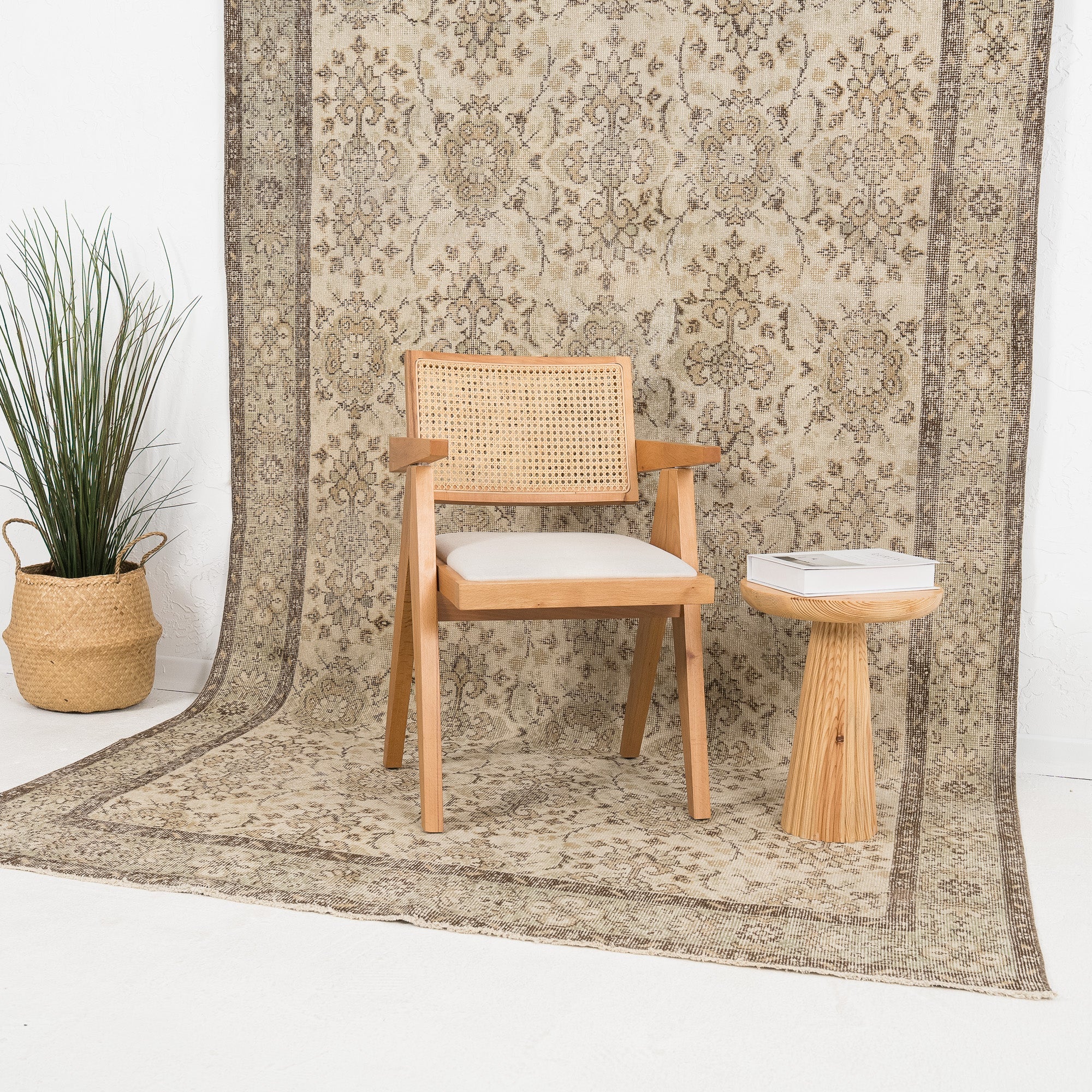 Elvarise - Vintage Turkish Area Rug