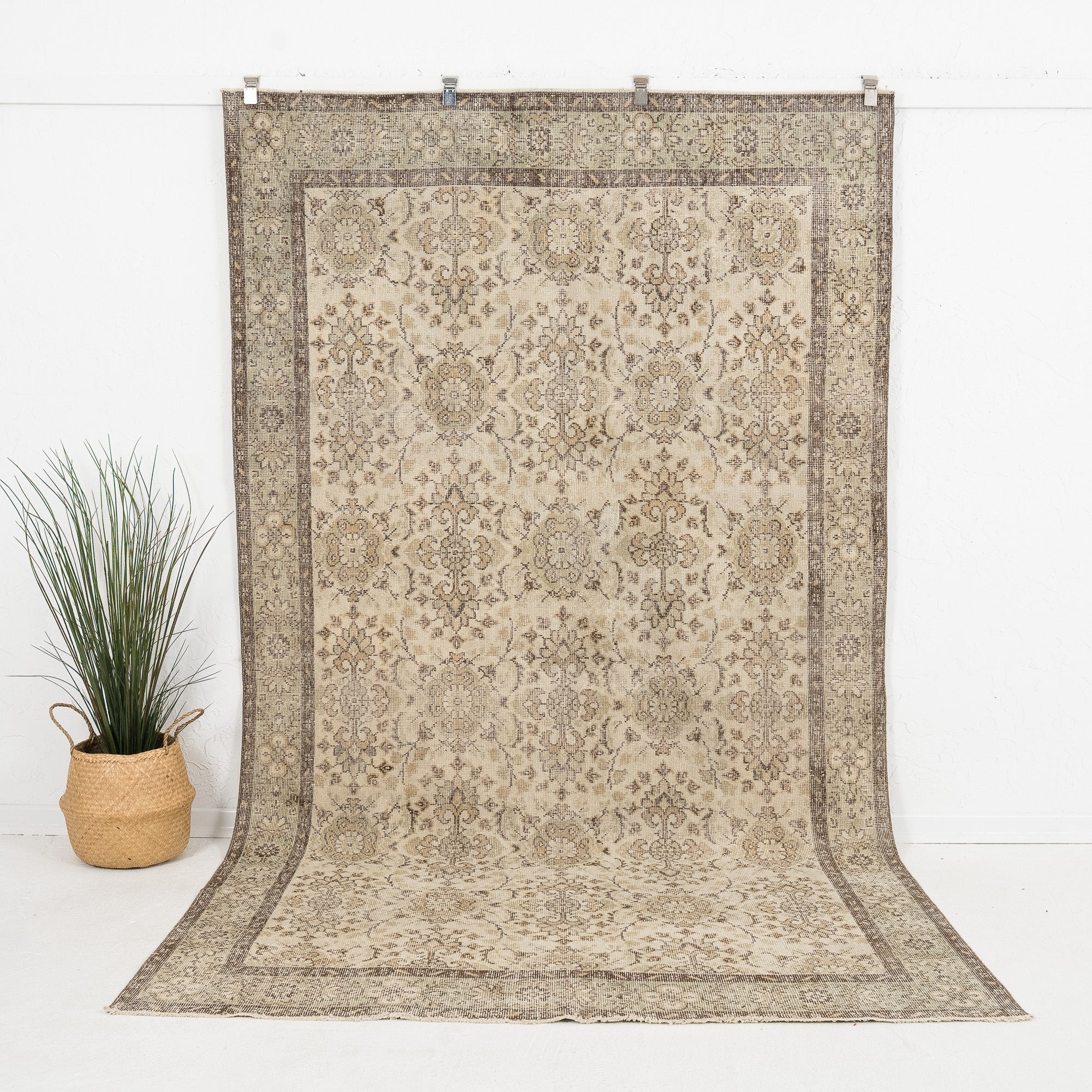 Elvarise - Vintage Turkish Area Rug