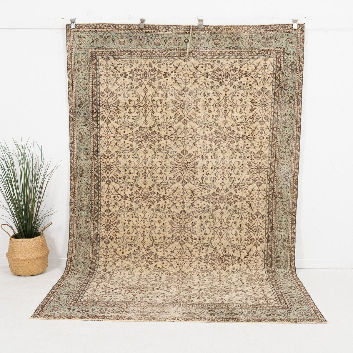 Jalindra - Vintage Turkish Area Rug
